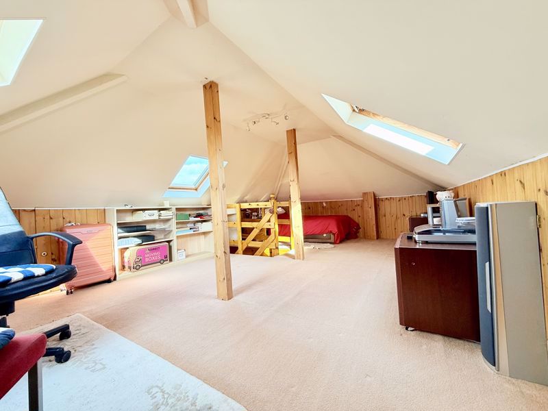 Loft- click for photo gallery